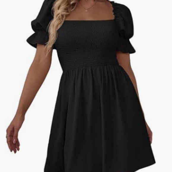 Women's Square Neck Flounce Short Sleeve Shirred Ruffle Hem Dress - Picture 4 of 4